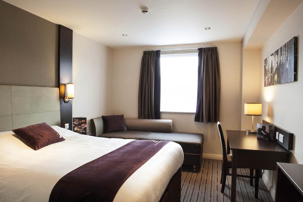 Premier Inn Stirling City Centre ห้อง รูปภาพ